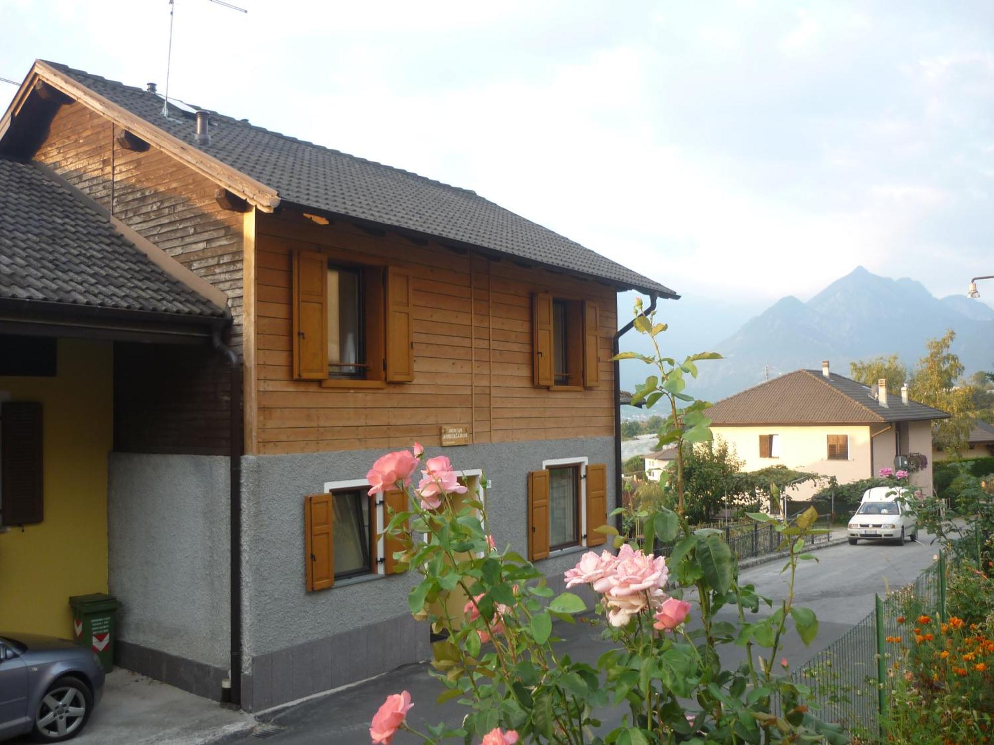 Agritur Affittacamere Capra Mauro Carzano  Екстериор снимка