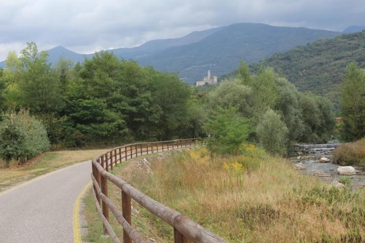 Agritur Affittacamere Capra Mauro Carzano  Екстериор снимка